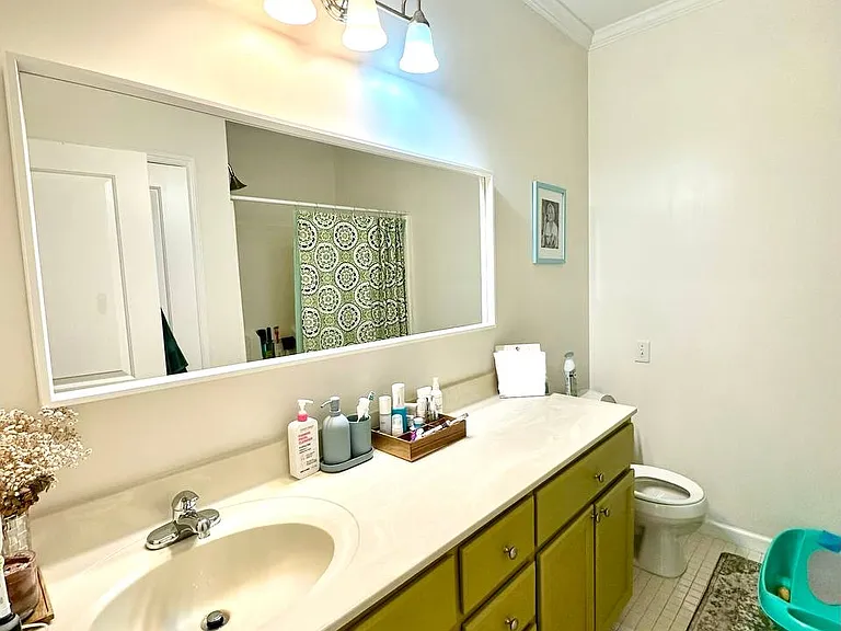 4329 Farringdon Way — Photo 19