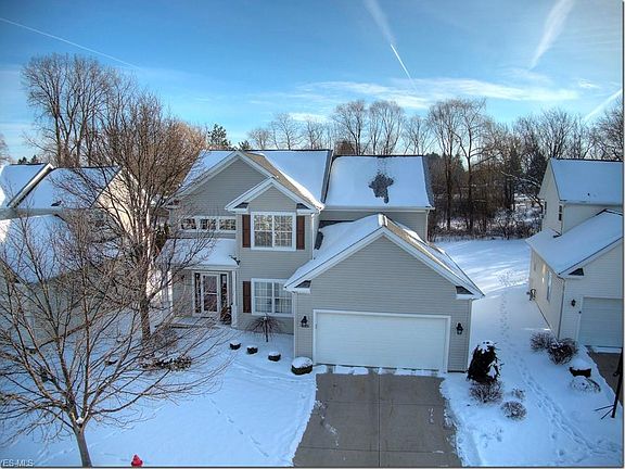 3rd image of 10317 Wildflower Way