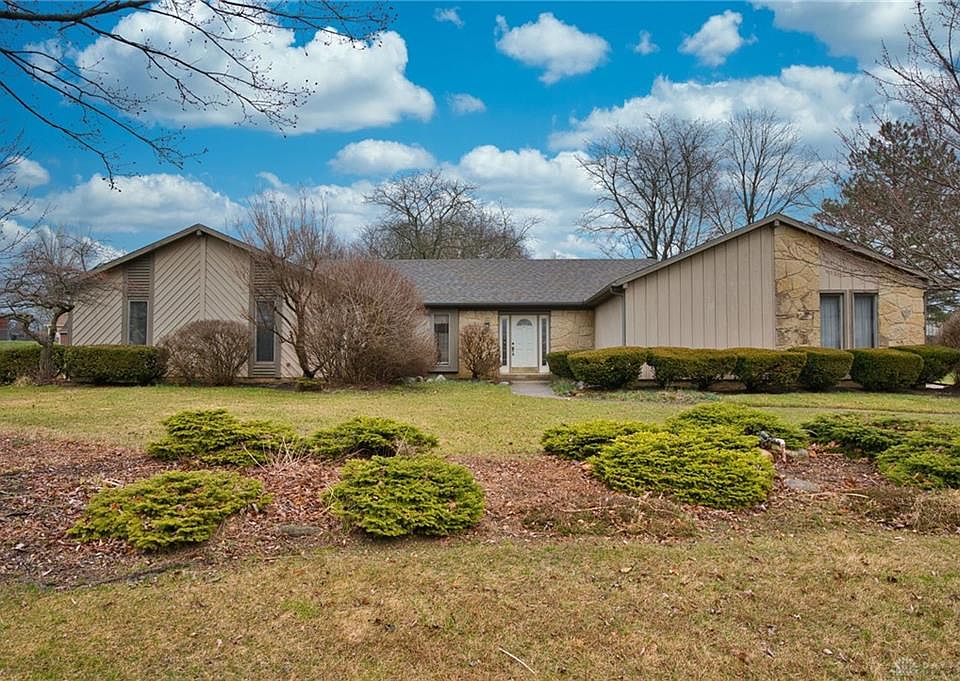 1st image of 1450 Whispering Woods Ln