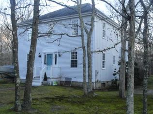 92 Old Purchase Rd, Edgartown, MA 02539