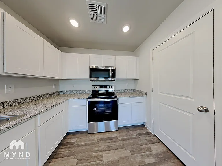 222 S Picacho Heights Rd — Photo 5