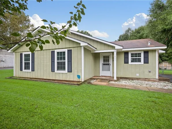1647 Wagon Wheel Dr, Semmes, AL 36575