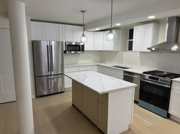 2133 W Evergreen Ave #G, Chicago, IL 60622