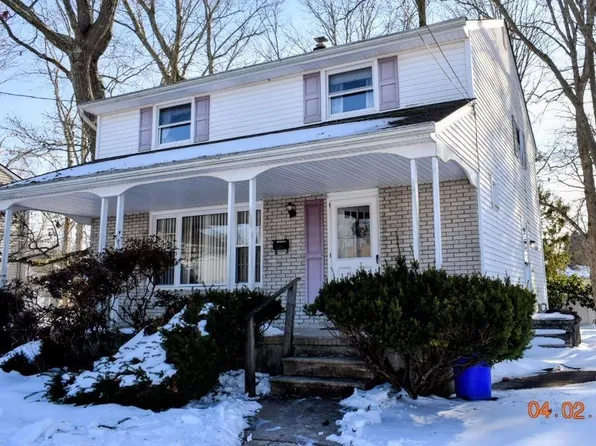 319 Barr Ave, Linwood, NJ 08221