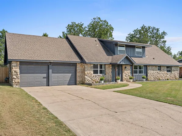1032 Grandview Rd, Bartlesville, OK 74006