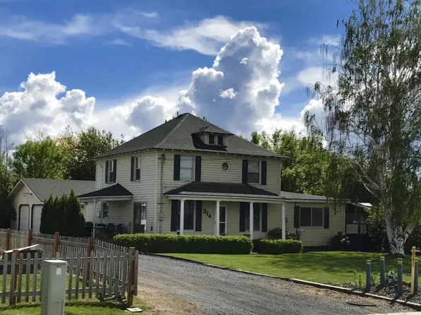 314 E Charron Rd, Moxee, WA 98936