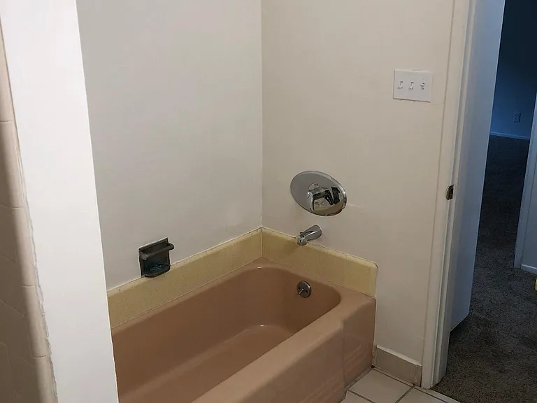 701 Ocean Ave #6 — Photo 14