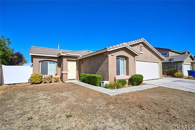 1st image of 13695 Del Cerro St