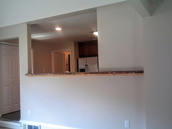 Fm room towards kitch