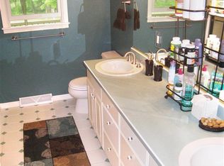 4110 Beeline Rd, Holland, MI 49423