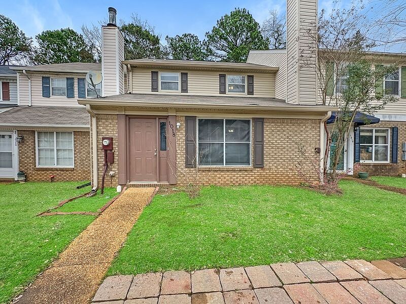 1st image of 1018 Fairfax Dr
