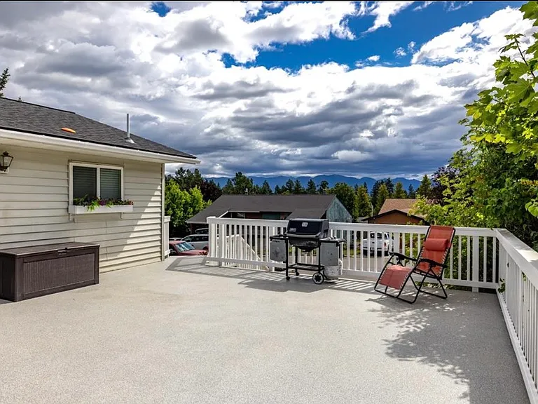 304 Harrison Blvd — Photo 4