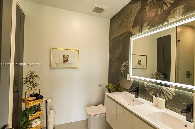 8850 NE 8th Ct — Photo 26