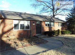 5005 Black Swan Dr, Shawnee, KS 66216
