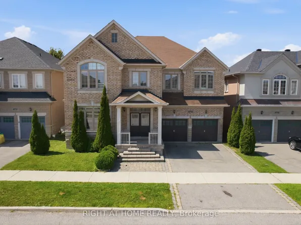 4713 Thomas Alton Blvd, Burlington, ON L7M 0K5