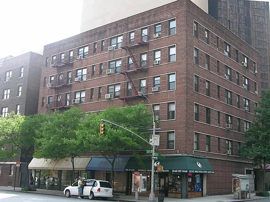 Sold by Sotheby's International Realty | media 4