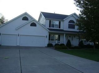 658 Castlebrook Dr, Saint Peters, MO 63376