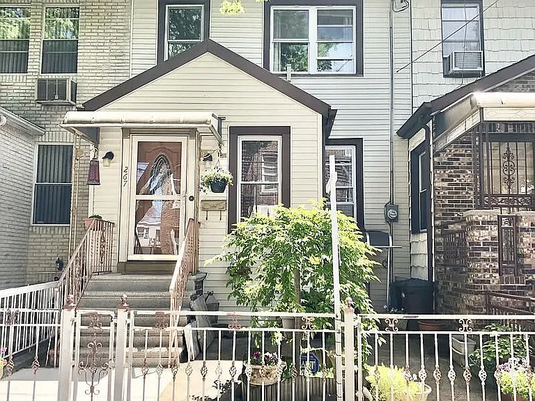 267 Van Sicklen St — Photo 1