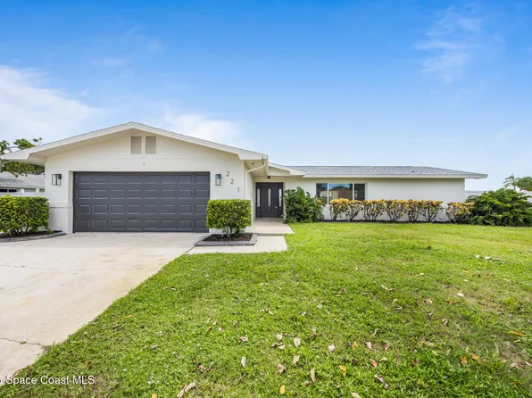 221 Birch Ave, Melbourne Beach, FL 32951