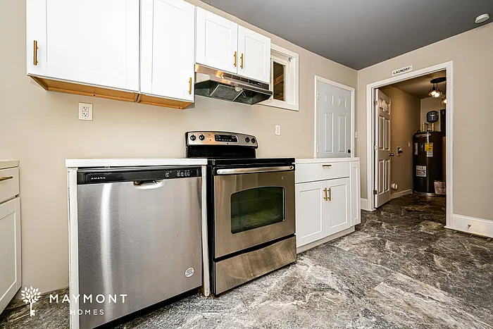 766 Cascade Dr — Photo 6