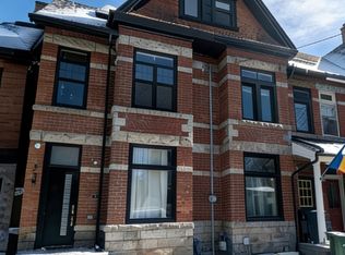 329 Clinton St, Toronto, ON M6G 2Y7