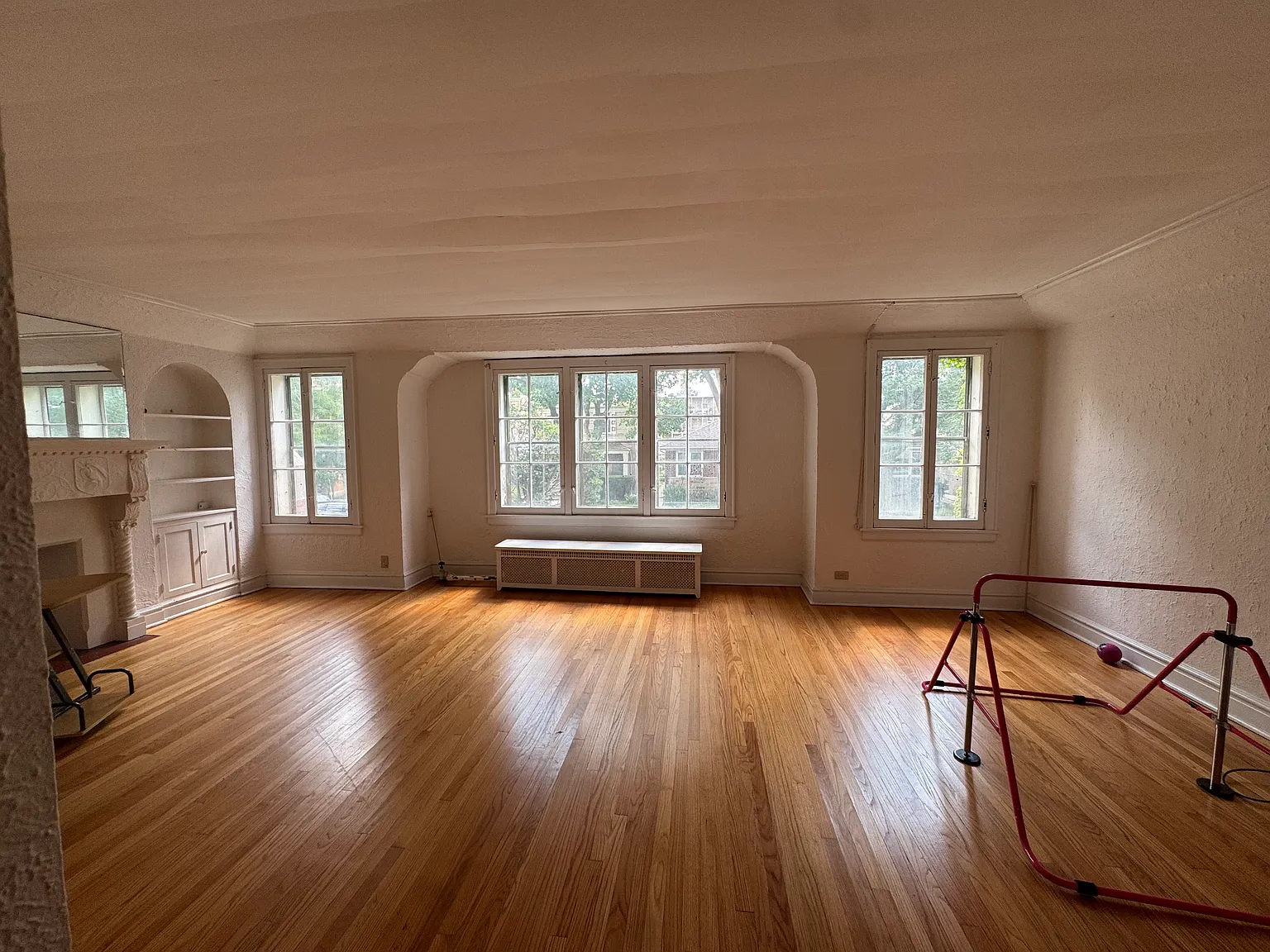 2 bed, $2,000 — Photo 4