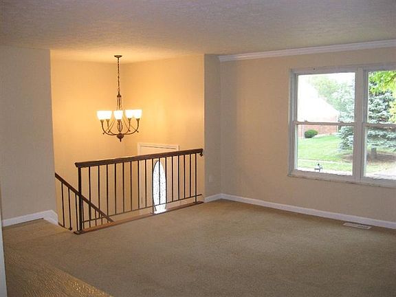2nd image of 12161 Elkwood Dr