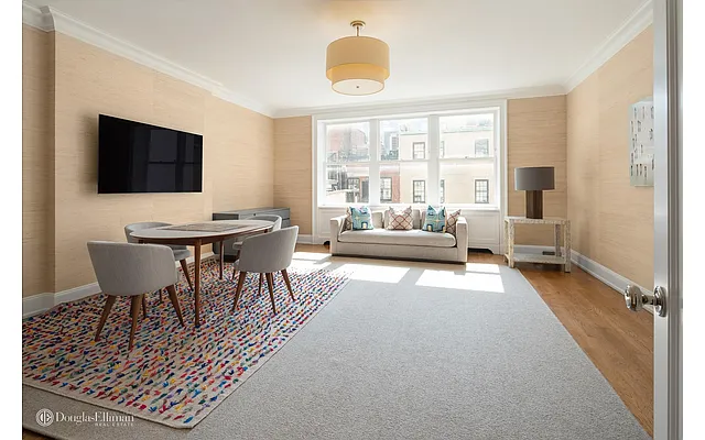 Sold by Douglas Elliman | media 14