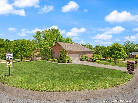 3rd image of 306 Wooded Valley Drive