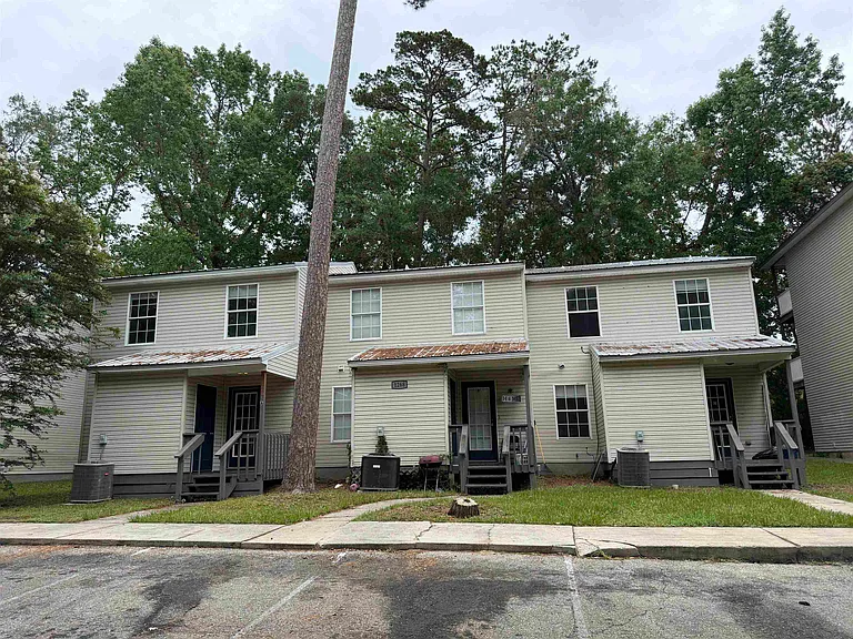 1268 Ocala Rd #A — Photo 2