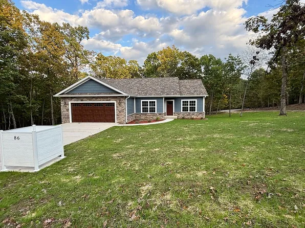 86 Fox Run Ct, Sunrise Beach, MO 65079
