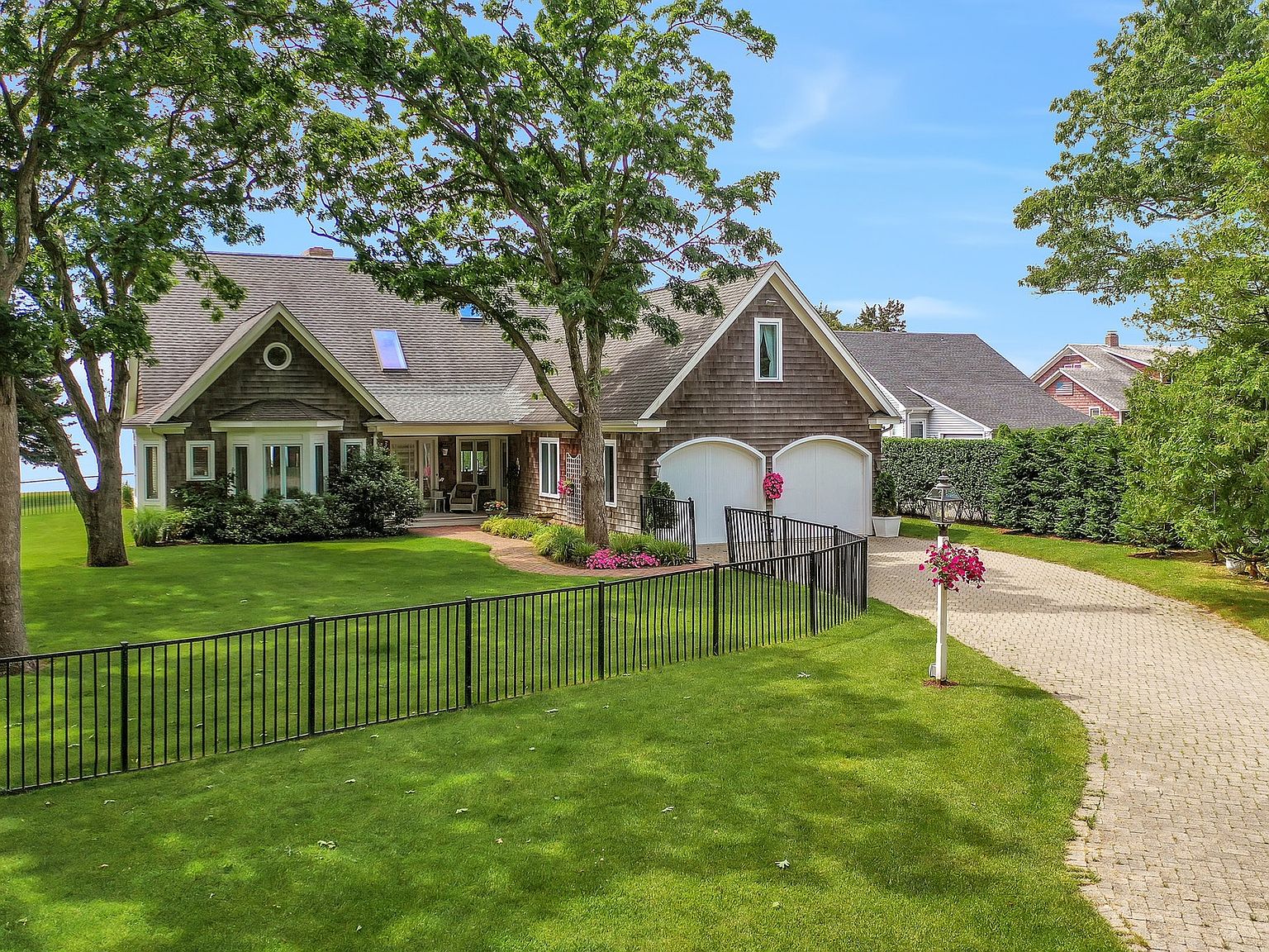 2100 Park Ave, Mattituck, NY 11952 Zillow