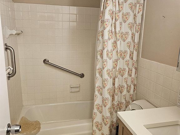 5th image of 101 S Plaza Pl APT 714