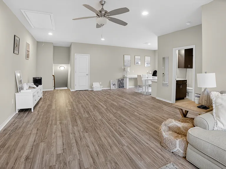 3136 Merida Ave — Photo 38