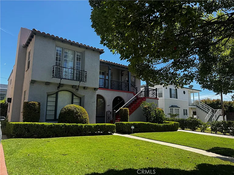 1642 S Bedford St — Photo 1