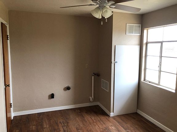 5th image of 4740 Chisos Ln