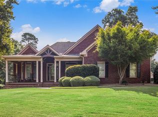 629 Wellington Dr, Winder, GA 30680