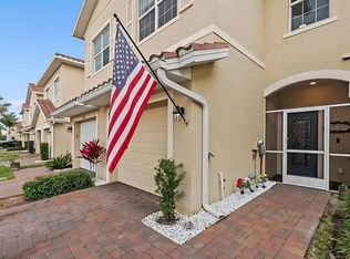 2671 Blossom Way, Naples, FL 34120