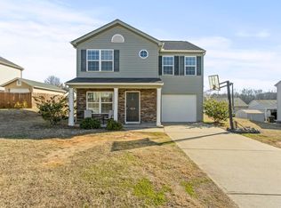 519 Tea Rose Dr, Boiling Springs, SC 29316