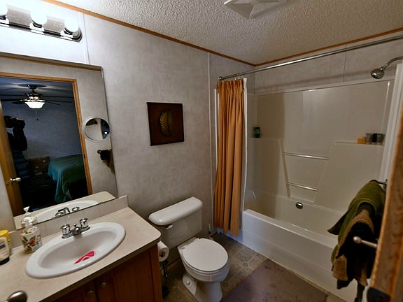 4th image of 700 Range Road 111 #56512