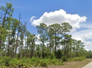 700 Leroy Ave, Lehigh Acres, FL 33972