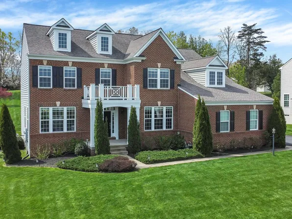 7535 Hunter Woods Dr, Manassas, VA 20111