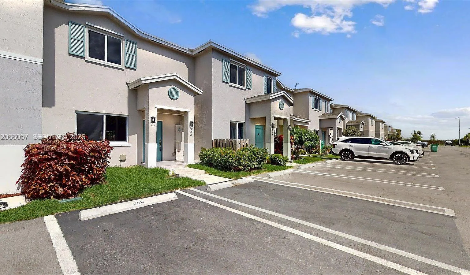Forest Park Villas — Photo 4