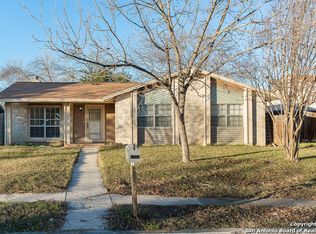 6611 Spring Rose St, San Antonio, TX 78249