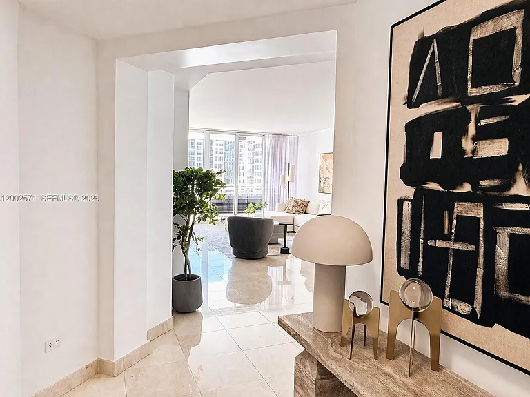 848 Brickell Key Dr #905 — Photo 6