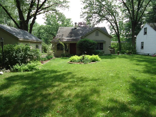S102W34521 Lower Clarks Park Rd, Eagle, WI 53119