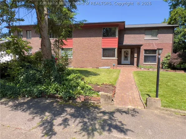 3915 Virginia Ave SE, Charleston, WV 25304