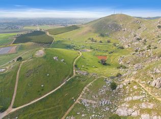 2002 E Olive Avenue, Porterville, CA 93257