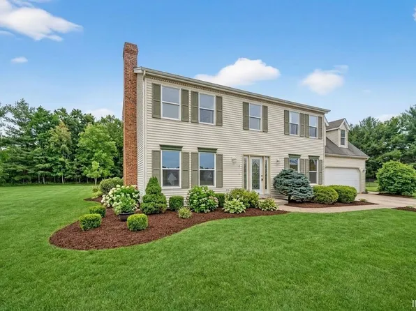 52453 Liberty Mills Ct, Granger, IN 46530