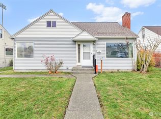 1005 E 4th St, Port Angeles, WA